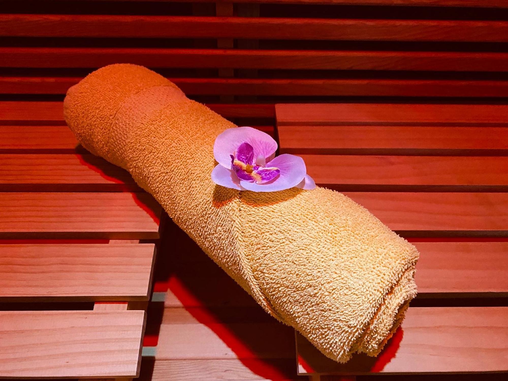 La Villa Des Roses - Suite & Spa Lys-lez-Lannoy 外观 照片